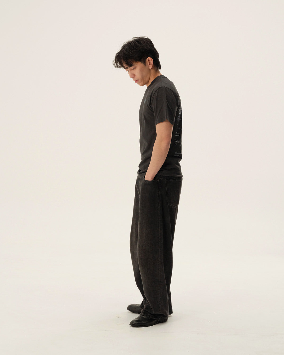 M4A1 Carbine - Oversized Heavy Tee